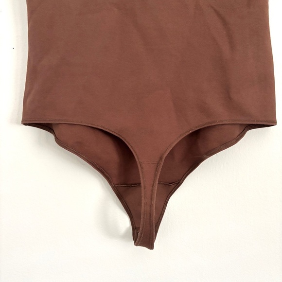 Abercrombie & Fitch Brown Sleeveless Bodysuit Soft Collection Women’s Size Large - Picture 7 of 7